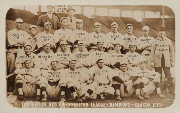 1915_Boston_Red_Sox_with_Rookie_Babe_Ruth.jpg